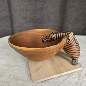 Wooden Bowl with Zebra Handle